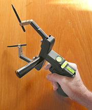 Log scriber showing optional side handle